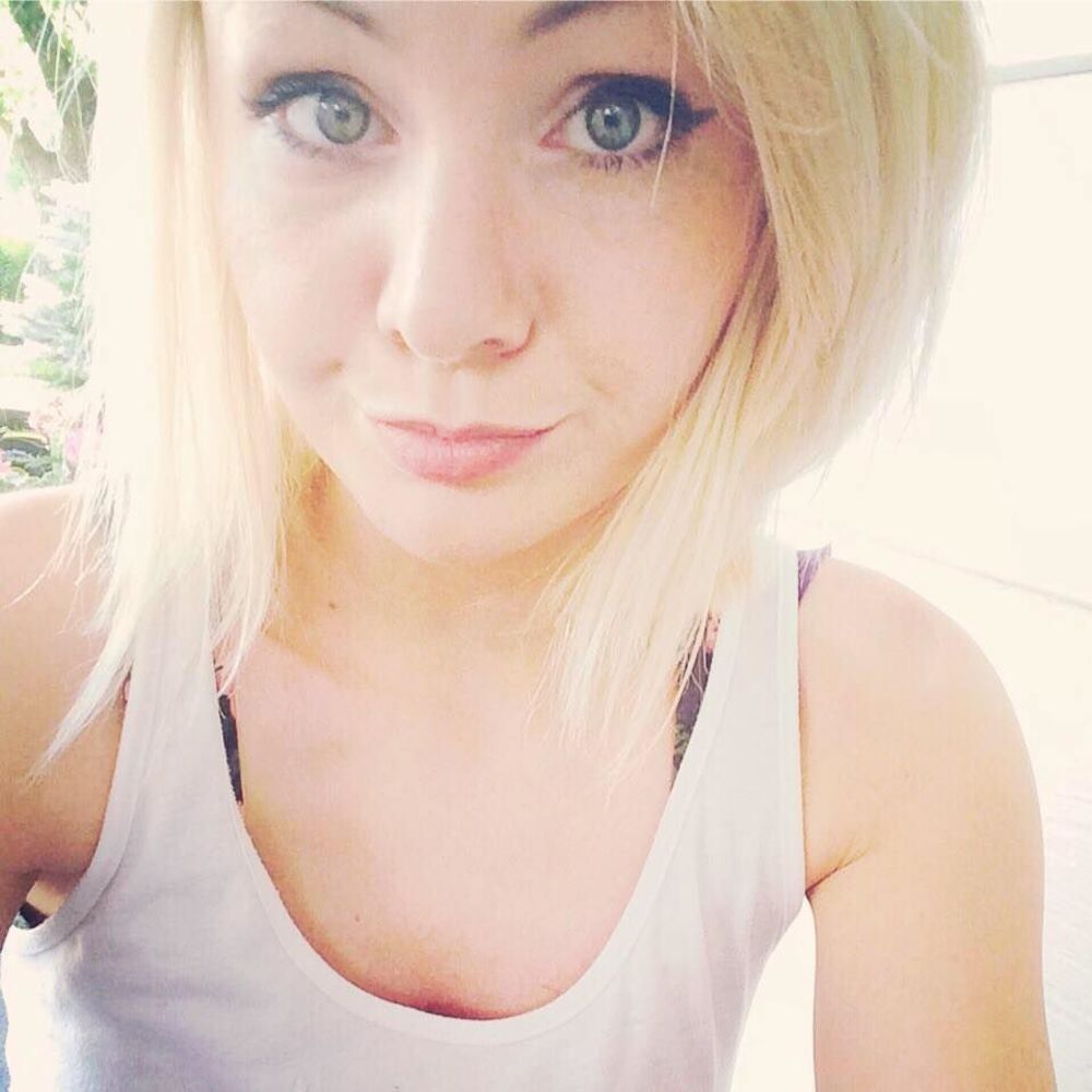 Meet your Posher, Jade